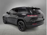 Thumbnail of 2023 Diamond Black Crystal Pearlcoat Jeep Grand Cherokee