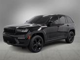 Thumbnail of 2023 Diamond Black Crystal Pearlcoat Jeep Grand Cherokee