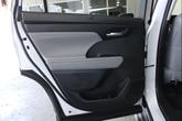 Thumbnail of 2022 Wind Chill Pearl Toyota Highlander Hybrid