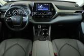 Thumbnail of 2022 Wind Chill Pearl Toyota Highlander Hybrid