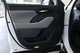 Thumbnail of 2022 Wind Chill Pearl Toyota Highlander Hybrid