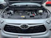 Thumbnail of 2022 Celestial Silver Metallic Toyota Highlander