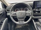 Thumbnail of 2022 White Toyota Highlander
