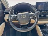 Thumbnail of 2021 Blizzard Pearl Toyota Highlander