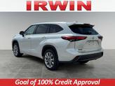 Thumbnail of 2021 Blizzard Pearl Toyota Highlander