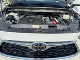 Thumbnail of 2021 Blizzard Pearl Toyota Highlander