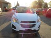 Thumbnail of 2016 White Chevrolet Trax
