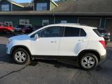 Thumbnail of 2016 White Chevrolet Trax
