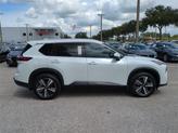 Thumbnail of 2024 Everest White Pearl Nissan Rogue