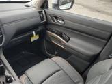 Thumbnail of 2025 Everest White Pearl Tricoat Nissan Pathfinder