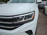 Thumbnail of 2022 Pure White Volkswagen Atlas