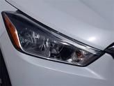 Thumbnail of 2018 Aspen White/Super Black Nissan Kicks