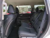 Thumbnail of 2025 Aspen White Tricoat Nissan Armada