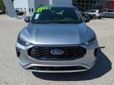 Thumbnail of 2024 Iconic Silver Metallic Ford Escape