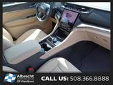Thumbnail of 2025 Diamond Black Crystal Pearlcoat Jeep Grand Cherokee