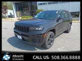 Photo of 2025 Diamond Black Crystal Pearlcoat Jeep Grand Cherokee L
