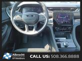 Thumbnail of 2025 Diamond Black Crystal Pearlcoat Jeep Grand Cherokee L