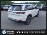 Thumbnail of 2025 Bright White Clearcoat Jeep Grand Cherokee