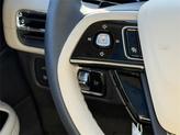 Thumbnail of 2025 Whisper White Lincoln Corsair