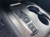 Thumbnail of 2022 Platinum White Honda Pilot