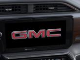 Thumbnail of 2026 Glacier White Tricoat GMC Sierra 1500