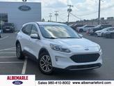 Photo of 2022 Oxford White Ford Escape
