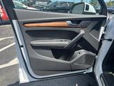 Thumbnail of 2022 Glacier White Metallic Audi Q5