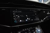 Thumbnail of 2022 Glacier White Metallic Audi Q7