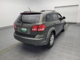 Thumbnail of 2017 Verde Oliva (Olive Green) Dodge Journey