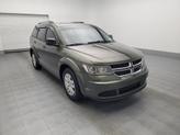 Thumbnail of 2017 Verde Oliva (Olive Green) Dodge Journey