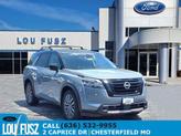 Photo of 2024 Solid Gray/Super Black Nissan Pathfinder