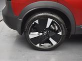 Thumbnail of 2025 2t Red Blk Roof Nissan Kicks