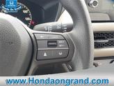 Thumbnail of 2026 Platinum White Pearl Honda HR-V