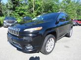Photo of 2018 Diamond Black Crystal Pearlcoat Jeep Cherokee