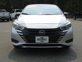 Thumbnail of 2023 Brilliant Silver Metallic Nissan Versa