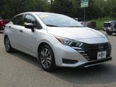 Thumbnail of 2023 Brilliant Silver Metallic Nissan Versa