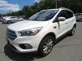 Thumbnail of 2017 White Platinum Ford Escape