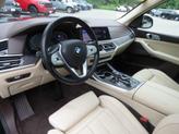 Thumbnail of 2019 Black Sapphire Metallic BMW X7