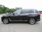 Thumbnail of 2019 Black Sapphire Metallic BMW X7