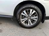 Thumbnail of 2017 Silver Nissan Pathfinder