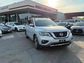 Thumbnail of 2017 Silver Nissan Pathfinder