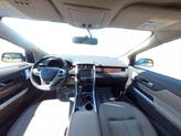 Thumbnail of 2012 White Ford Edge