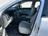 Thumbnail of 2023 Glacial White Pearl Kia Sorento