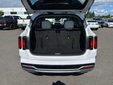 Thumbnail of 2023 Glacial White Pearl Kia Sorento