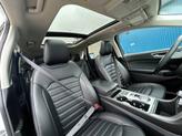 Thumbnail of 2024 White Metallic Ford Edge