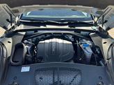 Thumbnail of 2017 Rhodium Silver Metallic Porsche Macan