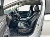 Thumbnail of 2023 Oxford White Ford Edge