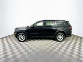 Thumbnail of 2022 Diamond Black Jeep Grand Cherokee L