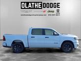 Thumbnail of 2026 Ivory White Tri-Coat Pearlcoat RAM 1500
