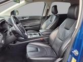 Thumbnail of 2022 Blue Ford Edge